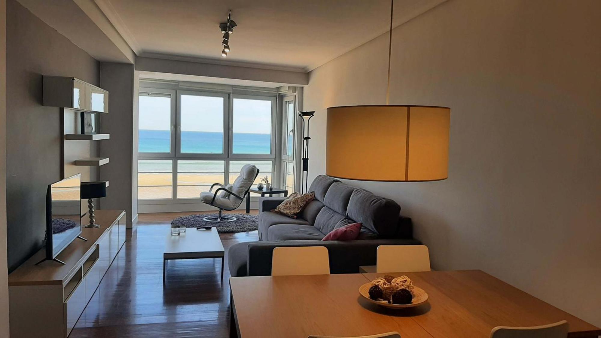 Apartamento Egona - Baneru 3 Vivienda En 1 Linea De Playa Centro Ciudad Zarautz Exterior foto