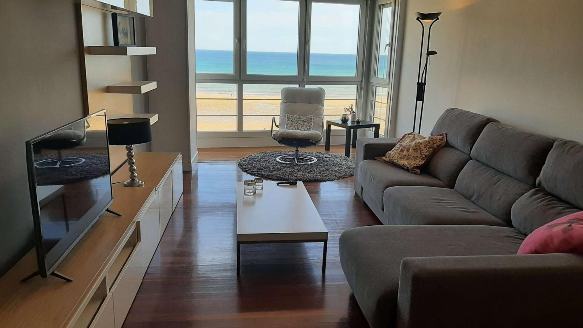 Apartamento Egona - Baneru 3 Vivienda En 1 Linea De Playa Centro Ciudad Zarautz Exterior foto